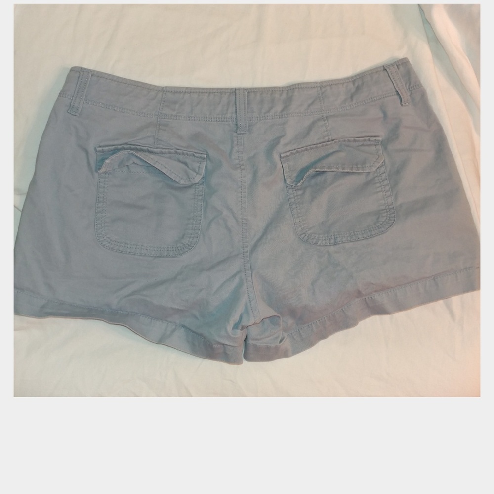 Old Navy gray shorts - Picture 2 of 3
